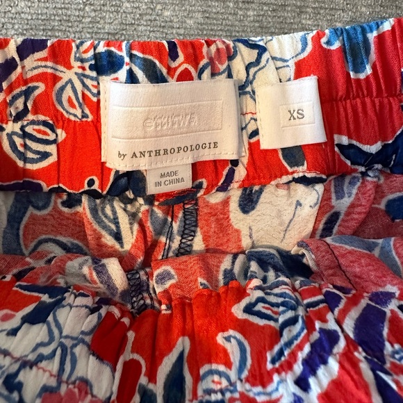 Anthropologie shorts XS - Picture 2 of 3